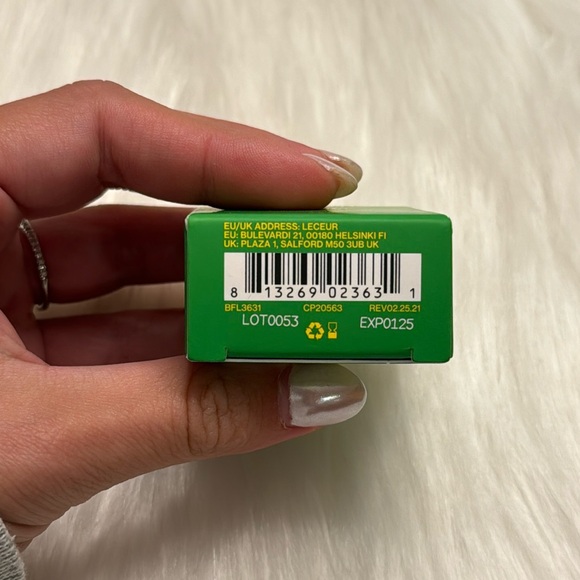 Tata Harper Crème Flashy Highlighter - Picture 4 of 4